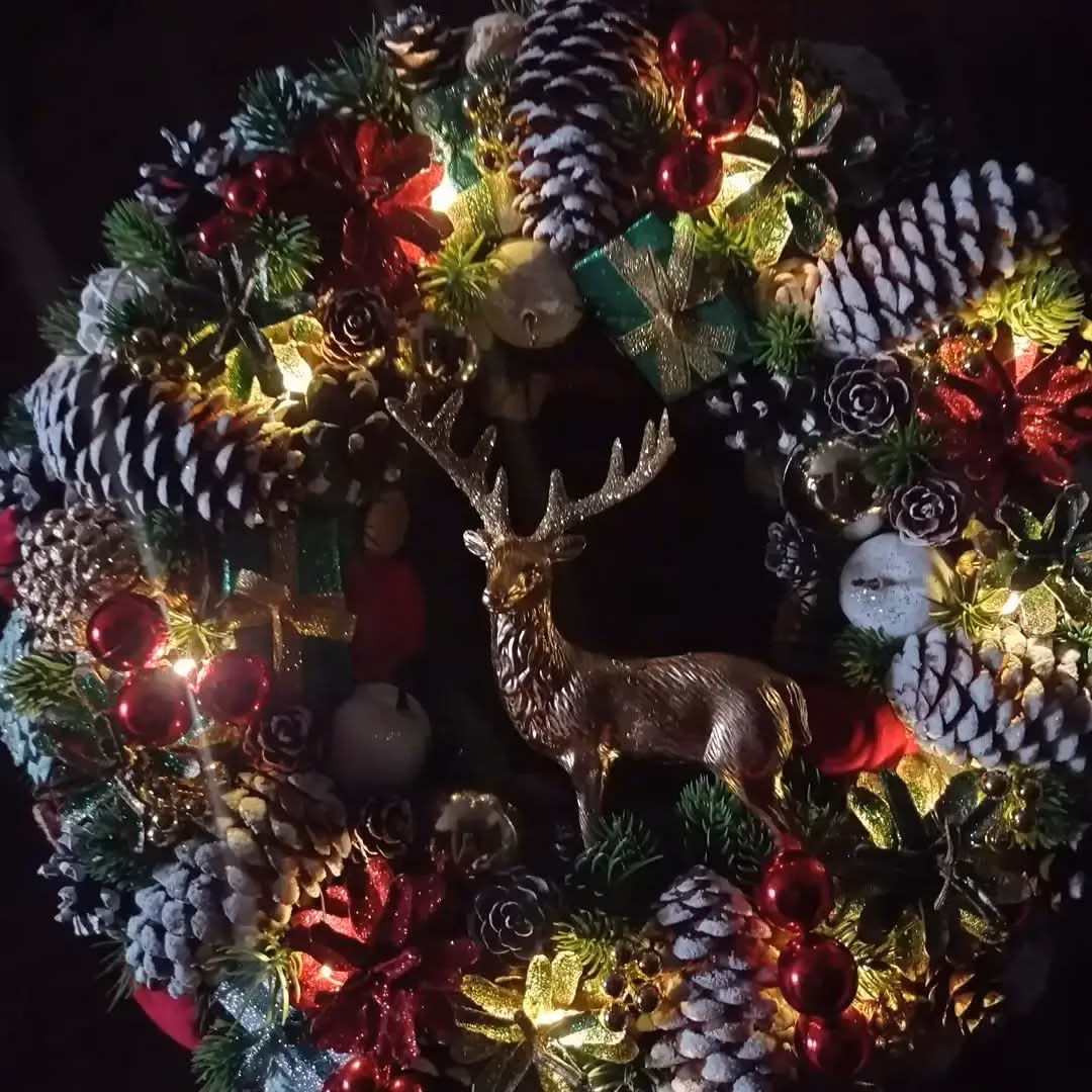 Guirlanda Decoração Natalina Luxo com Led 55CM - Image 2