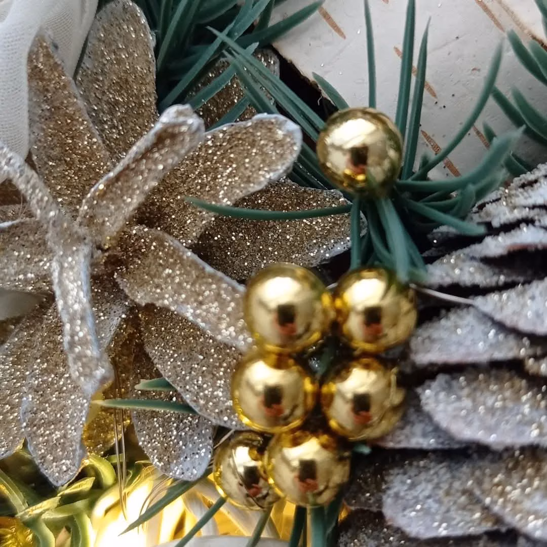 Guirlanda Decoração Natalina Luxo com Led 55CM - Image 2