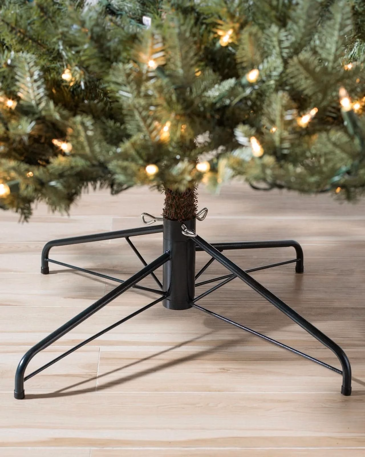 Árvore de Natal White Spruce Verde com Galhos Articulados, Suporte Metálico e Micro LEDs Embutidos - Image 4